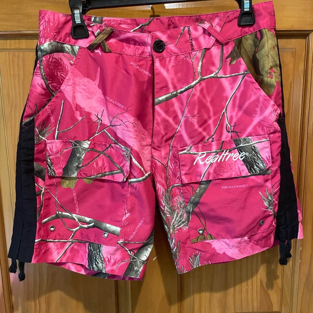Realtree Cargo Shorts Sz L